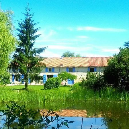 Chambres D'Hotes Entre Niort Et Marais Poitevin Bessines Extérieur photo